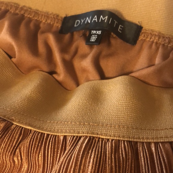 Gold Metallic Pleated Midi Skirt - Picture 2 of 3